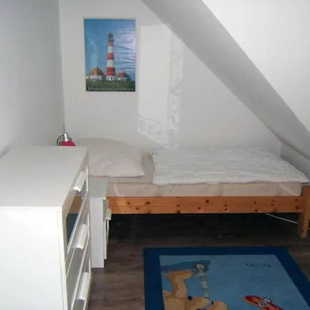 Pommernweg 15 Merchant *